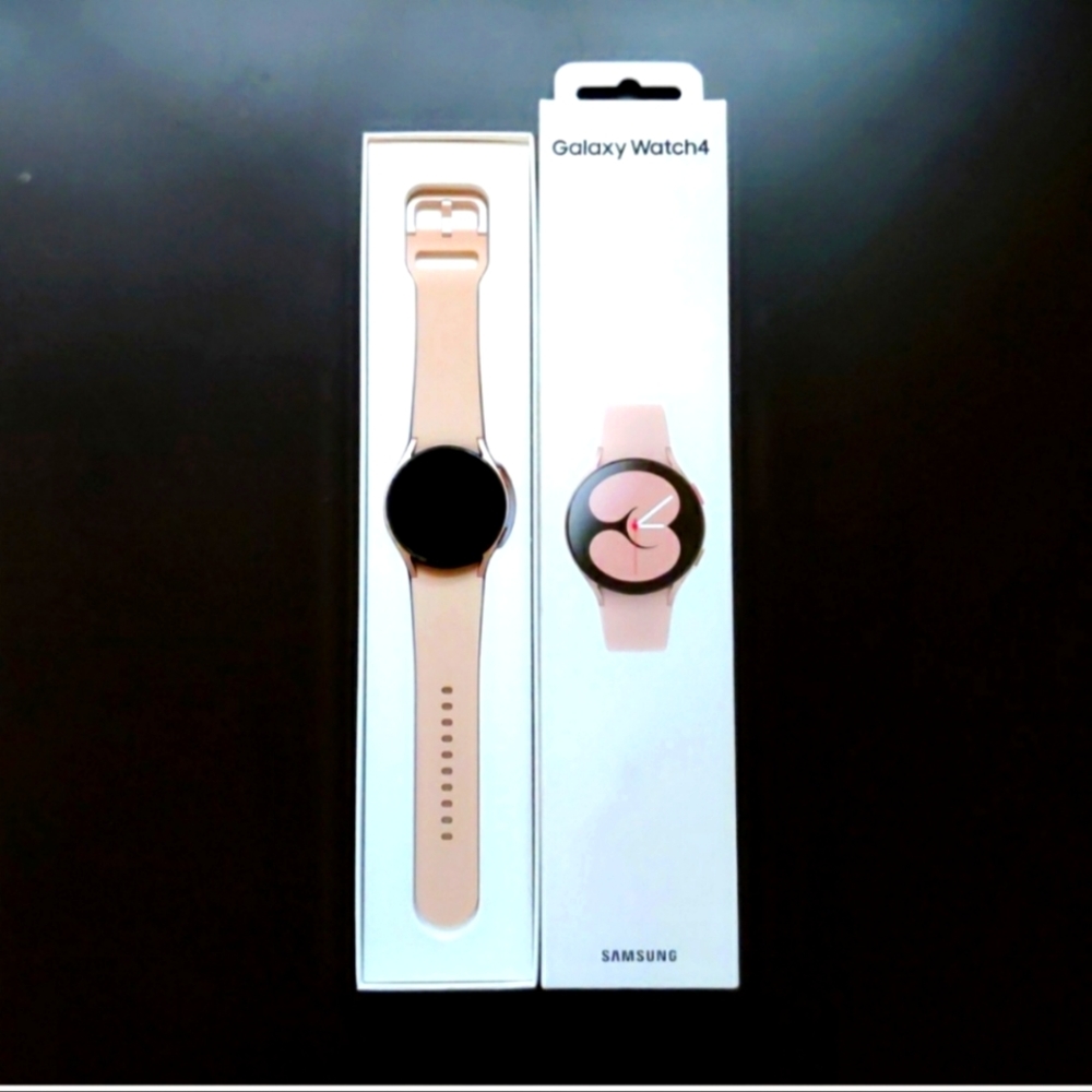 NWT Samsung Galaxy Watch 4